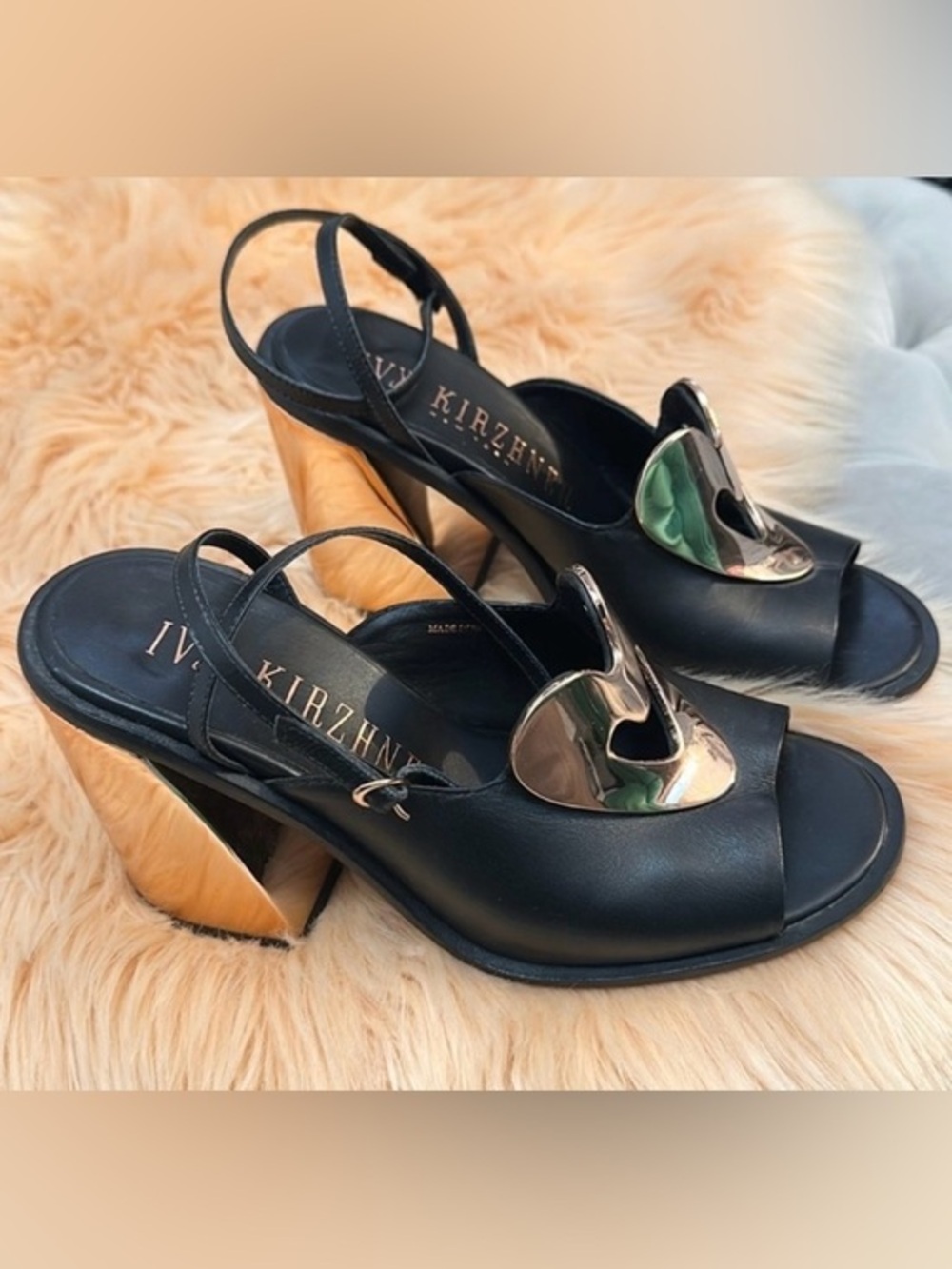 Ivy Kirzhner Rose Gold Heart Block Heel Women’s Sandals Sz 8.5 FIRM! 70% OFF